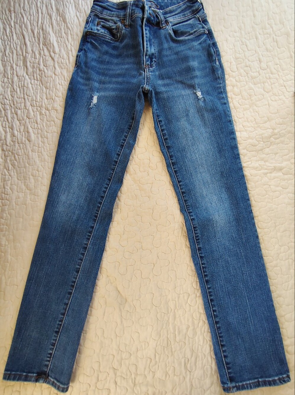 KUT from the Kloth Katy Boyfriend Jeans Medium Wash Distressed Size 0